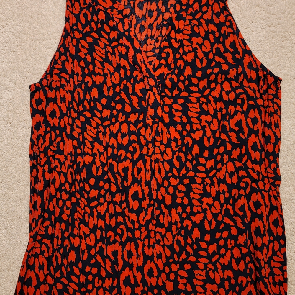 Anne Carson Red and Black Animal Print Blouse/Size Large